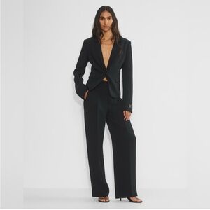 nwot Wilfred Limitless pant crepette 6 tall